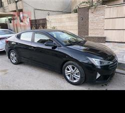 هیۆندای ئەلەنترا